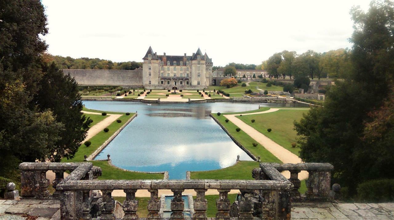 Les Gites Du Vigneron Et Cd'H Saint-Seurin-de-Palenne エクステリア 写真
